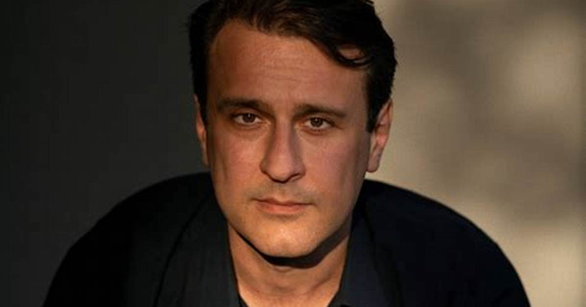 Who Is Simon Shuster Reporter from The