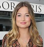 Zara Holland Net Worth – How Much Is Zara Holland Worth?
